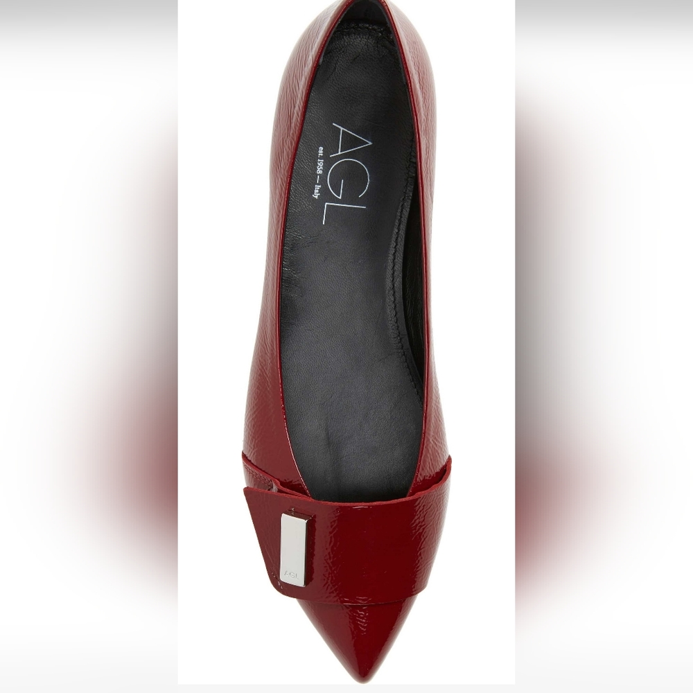 AGL Patent Leather Pointed Toe Ballet Flat Size 39